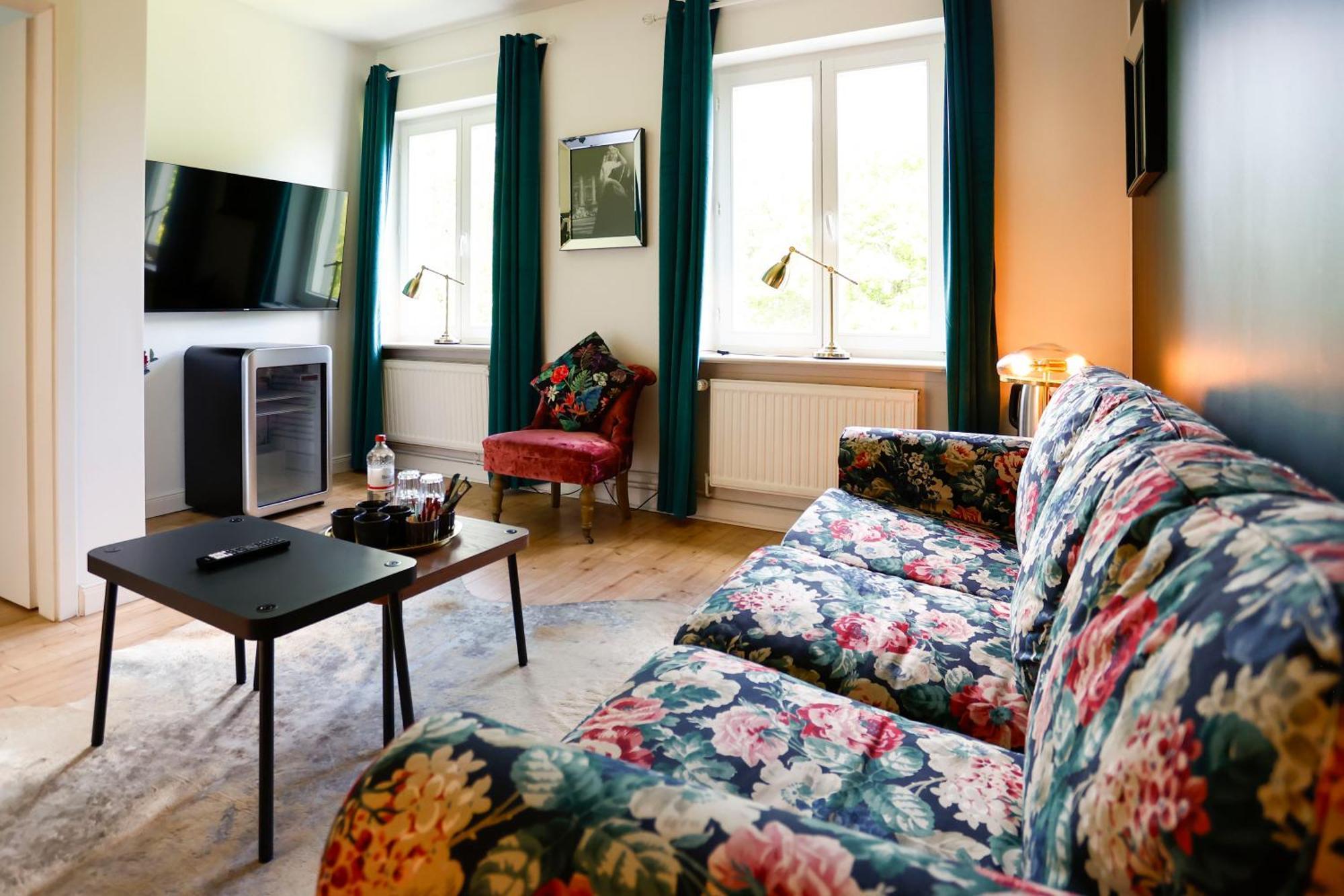 Sleephotels Alsterroom Хамбург Екстериор снимка