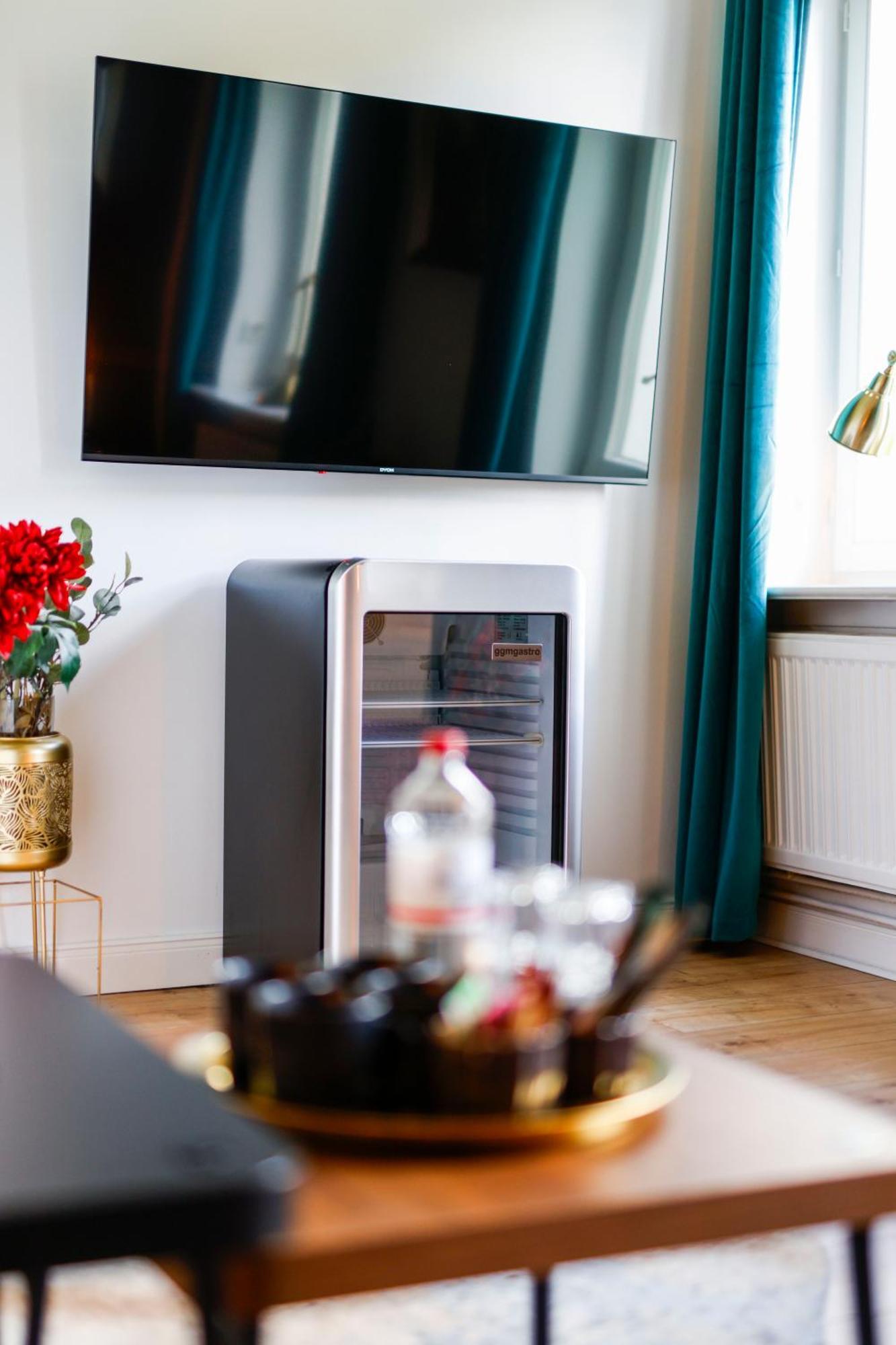 Sleephotels Alsterroom Хамбург Екстериор снимка